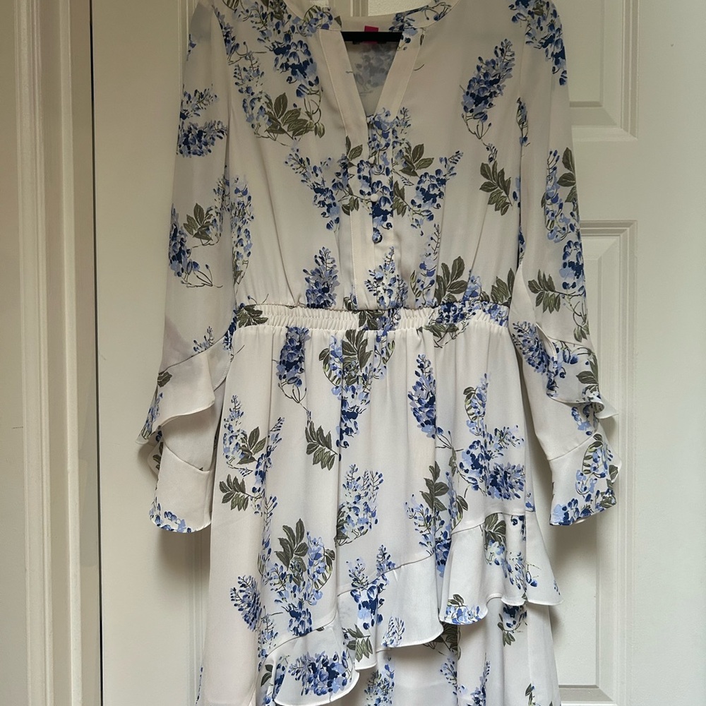 Vince Camuto weeping willows printed ruffle dress